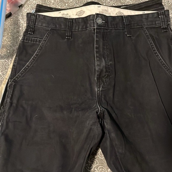 Denim Bundle!!!! (4 pairs)
Dickies pants for free!
Waist range from 30-32 - Picture 4 of 4
